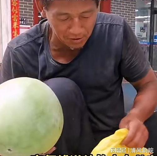 卖瓜吃瓜的头像男图片,揭秘卖瓜吃瓜男头像背后的故事