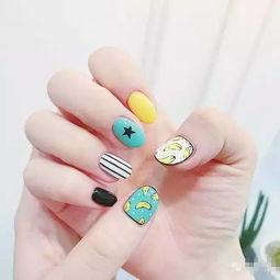 做美甲聊天吃瓜,揭秘美甲界的八卦风云