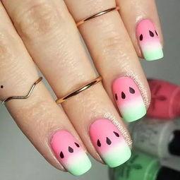 做美甲聊天吃瓜,揭秘美甲界的八卦风云