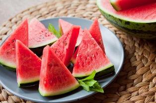 蜜瓜春天吃,春季蜜瓜的甜蜜诱惑