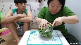 吃瓜母子同学,吃瓜母子同学生活趣事